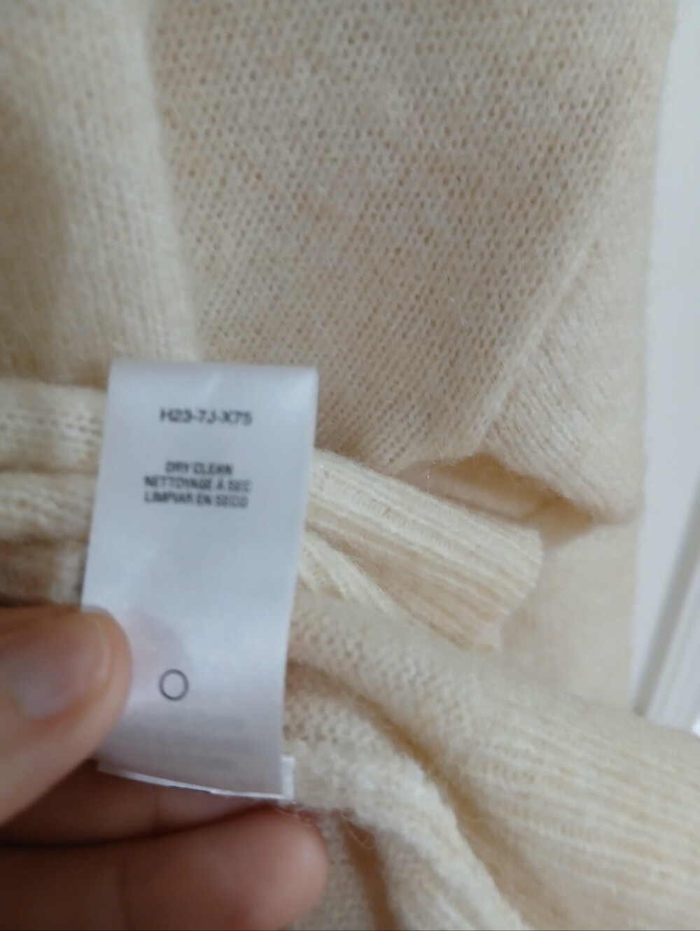 Sundry Destinations Crewneck Sweater Quiet Luxury Ski Lodge Resort Boxy Cozy NWT - Picture 8 of 9